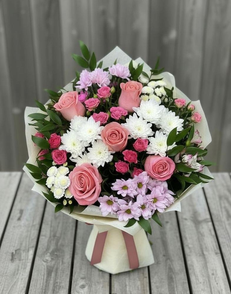 Букет цветов из: Альстромерии, Гвоздики, Розы и Хризантемы в Алешня