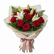 Букет цветов из:  Лилии и Розы в Алешня