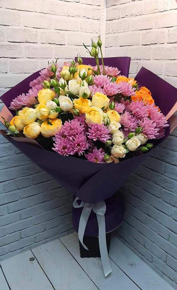 Букет цветов из: Хризантемы и Розы в Алешня