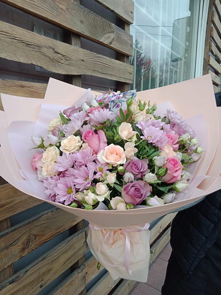 Букет цветов из: Розы и Хризантемы в Алешня