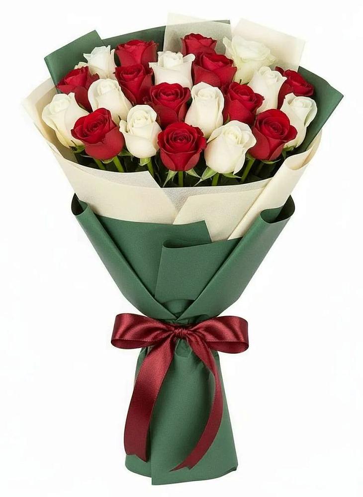 Букет Микс из красных и белых роз в Алешня