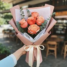 Букет цветов из:  Розы в Алешня