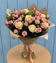 Букет цветов из:  Розы в Алешня