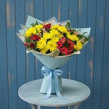 Букет цветов из:  Альстромерии и Хризантемы в Алешня